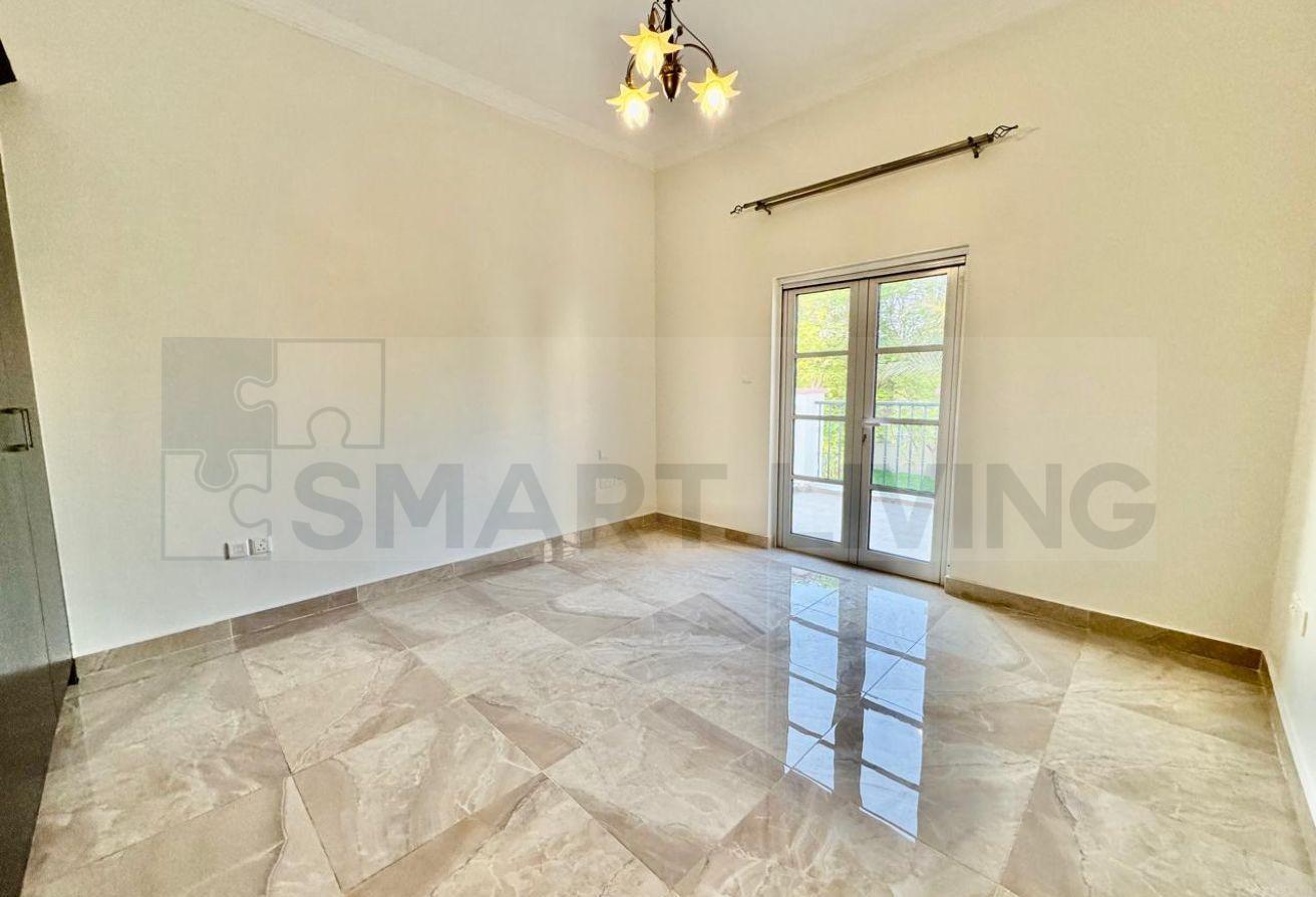 Vacant | Upgraded 4 Bed n Study w Pool | 4 cheques photo 21