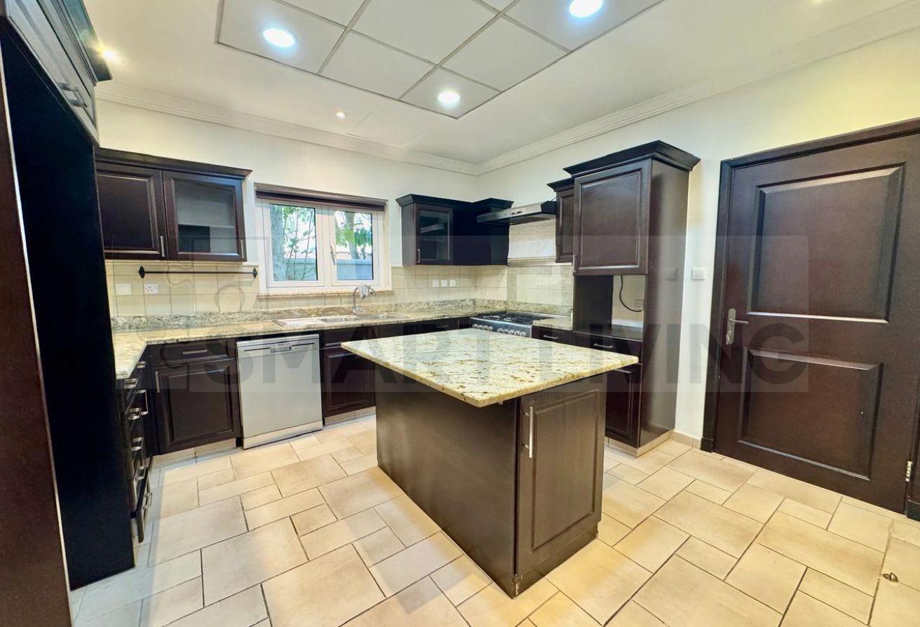 Vacant | Upgraded 4 Bed n Study w Pool | 4 cheques photo 6