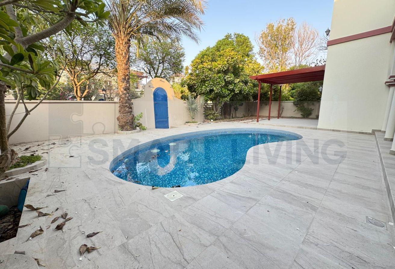 Vacant | Upgraded 4 Bed n Study w Pool | 4 cheques photo 29