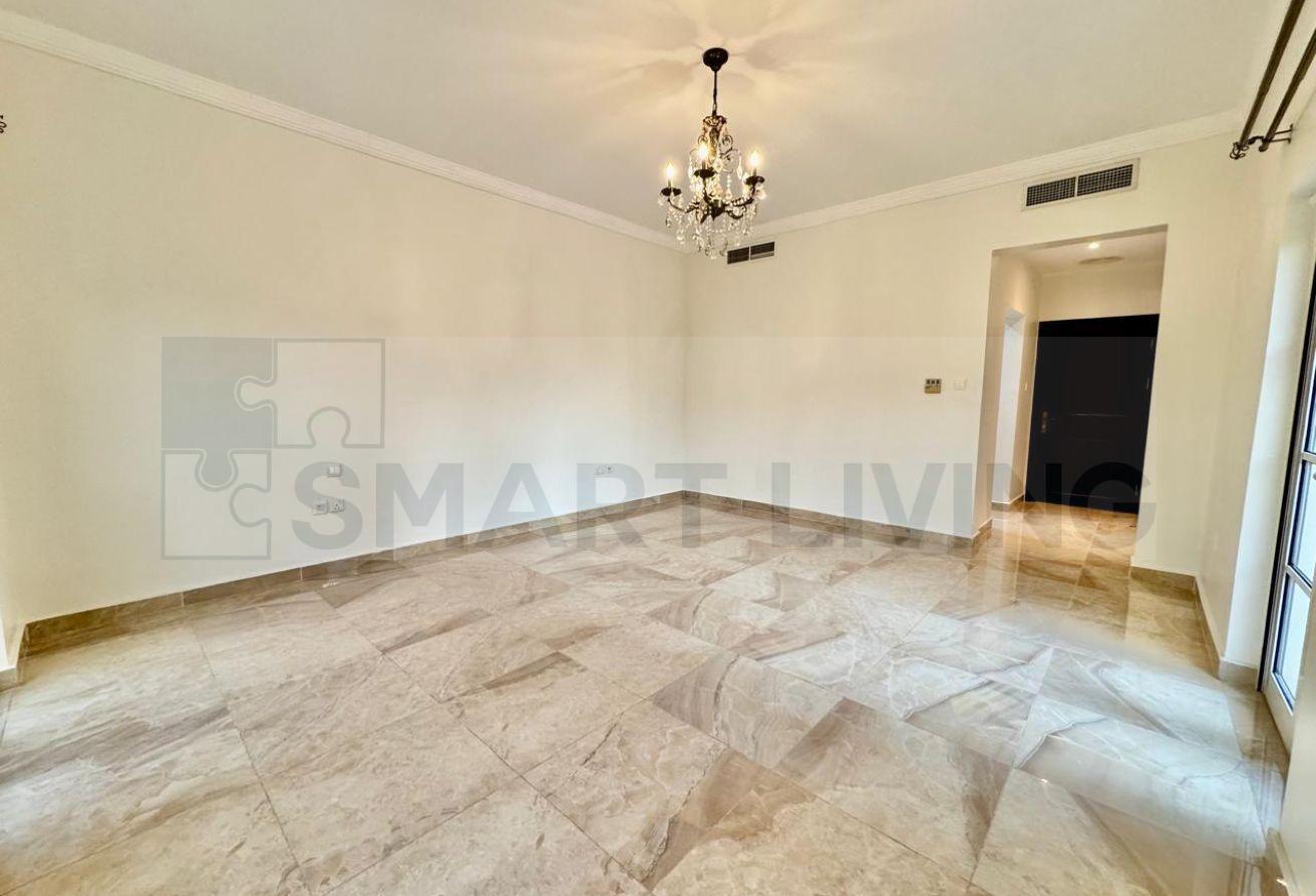 Vacant | Upgraded 4 Bed n Study w Pool | 4 cheques photo 15