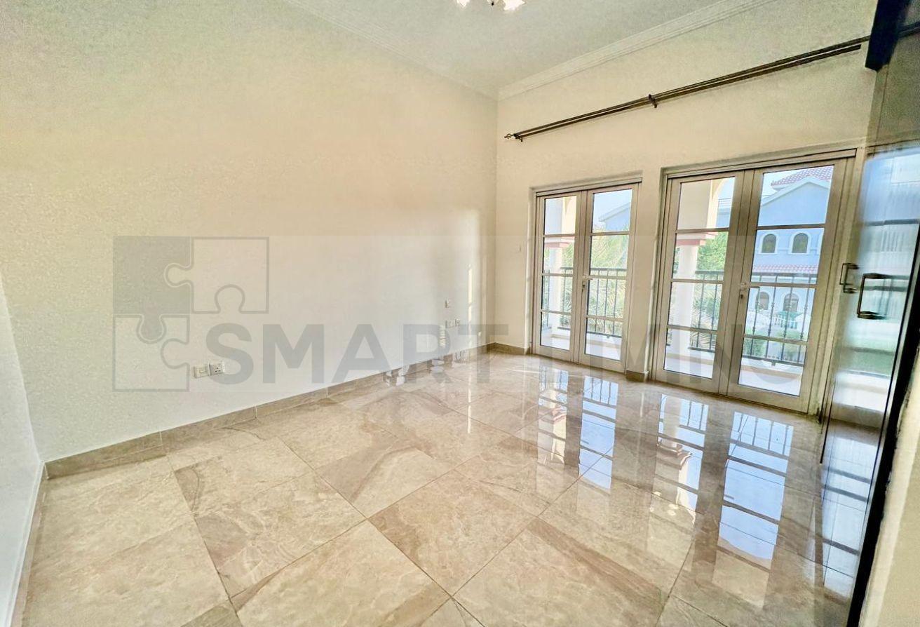 Vacant | Upgraded 4 Bed n Study w Pool | 4 cheques photo 18