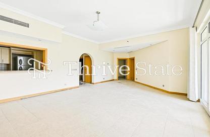Apartment - 2 - 3 for rent in Al Das - Shoreline Apartments - Palm Jumeirah - Dubai