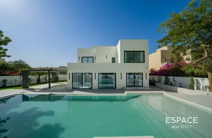 Villa - 4 Bedrooms - 4 Bathrooms for rent in Meadows 5 - Meadows - Dubai