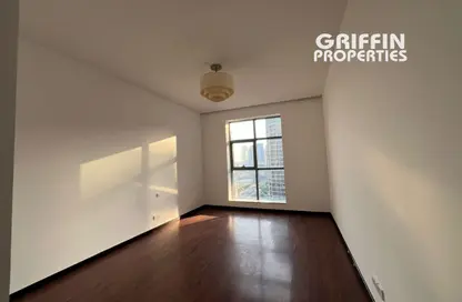 Apartment - 2 Bedrooms - 4 Bathrooms for rent in Green Lakes Towers 1 - Green Lakes Towers - JLT Cluster S - Jumeirah Lake Towers - Dubai