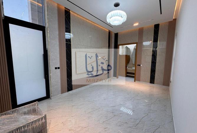 102428103 - Property Image 3