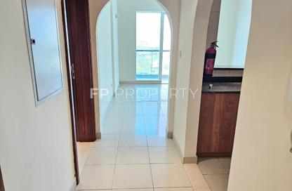 Apartment - 1 Bedroom - 2 Bathrooms for rent in Cricket Tower - Dubai Sports City - Dubai Apartment - 1 Bedroom - 2 Bathrooms for rent in Cricket Tower - Dubai Sports City - Dubai