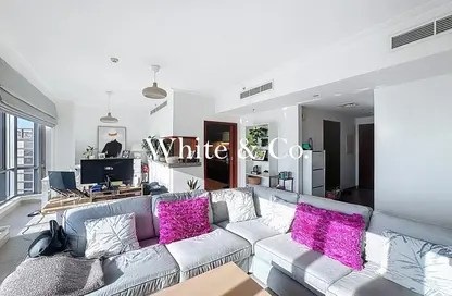 شقة - غرفة نوم - 2 حمامات للايجار في البرج الجنوبي 5 - الجناح الجنوبي - وسط مدينة دبي - دبي