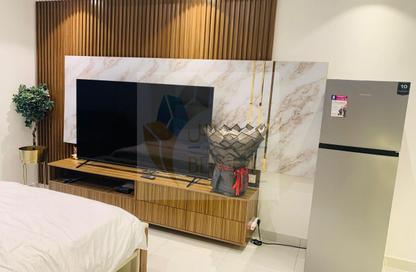 Apartment - Studio - 1 for sale in Blue Waves Tower - Dubai Land Residence Complex - Dubai Apartment - Studio - 1 for sale in Blue Waves Tower - Dubai Land Residence Complex - Dubai