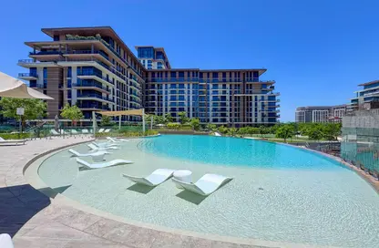 Apartment - 2 Bedrooms - 2 Bathrooms for rent in Viridian - Central Park at City Walk - City Walk - Dubai