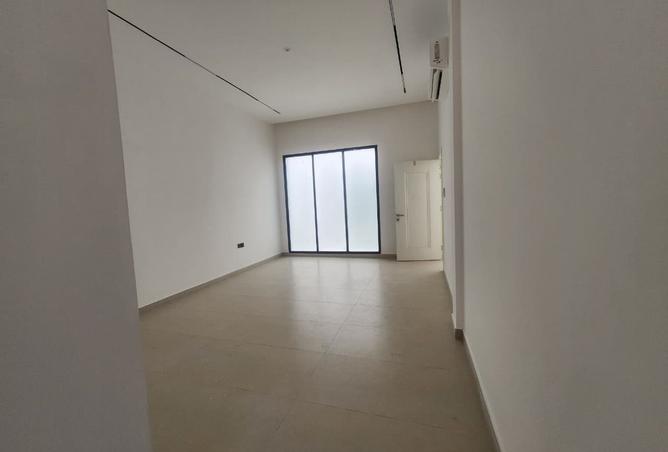 123369521 - Property Image 3