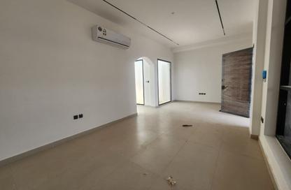 Townhouse - 3 Bedrooms - 4 Bathrooms for rent in Al Zaheya Gardens - Al Zahya - Ajman