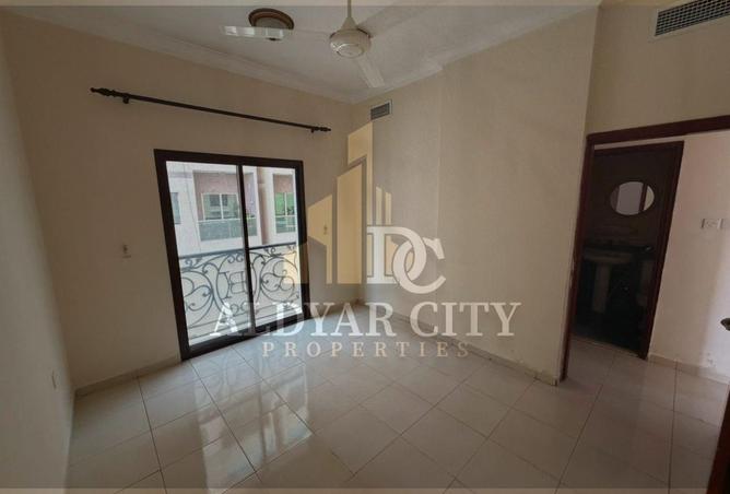 77393889 - Property Main Image