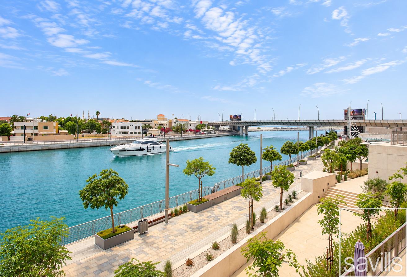 Eden House The Canal | Luxury Waterfront Living photo 12