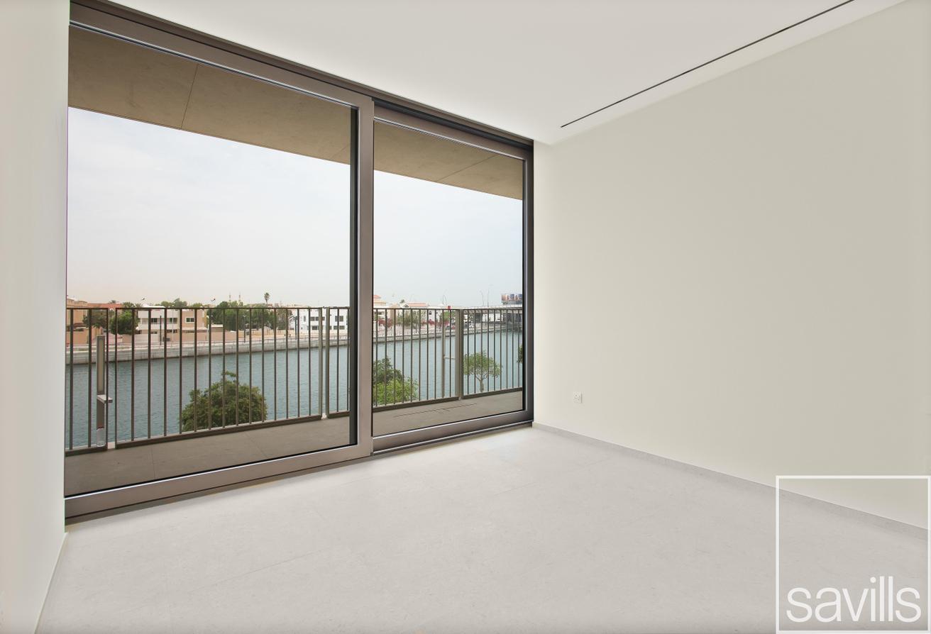 Eden House The Canal | Luxury Waterfront Living photo 2
