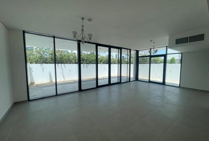 137010630 - Property Image 2