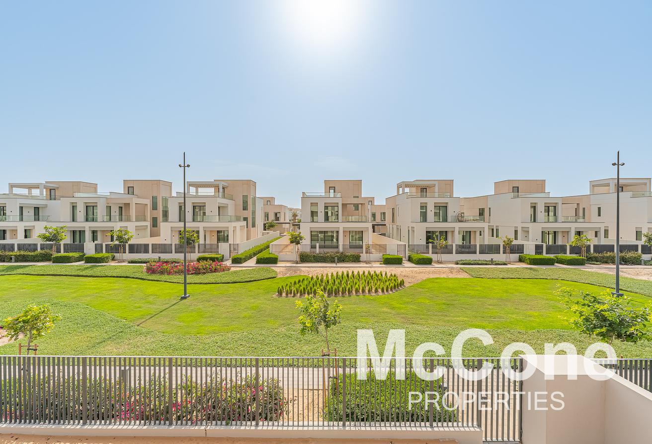 Designer Villa | New Hand Over | Central Location photo 24