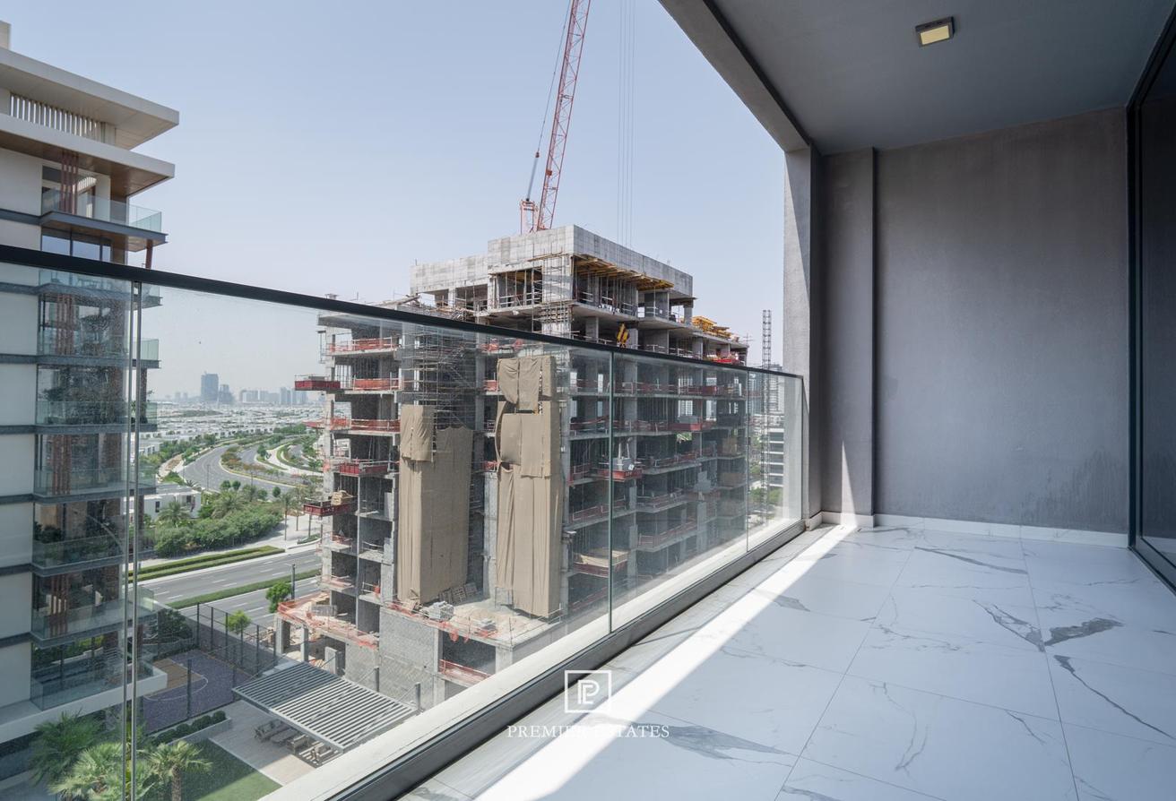 Spacious Unfurnished 1 bed apt | | Vacant soon photo 17