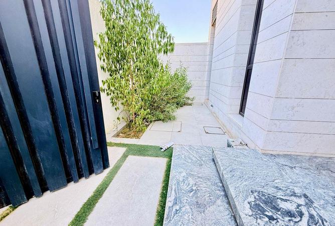 16270394 - Property Image 2