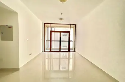 Apartment - 1 Bedroom - 2 Bathrooms for rent in Muwaileh - Sharjah
