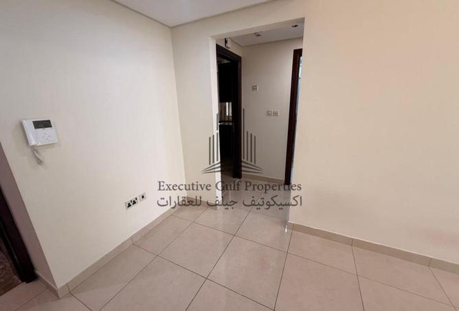 54937300 - صورة العقار 3