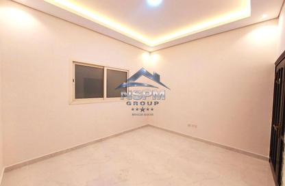 Apartment - Studio - 1 Bathroom for rent in Al Qubaisat - Al Mushrif - Abu Dhabi
