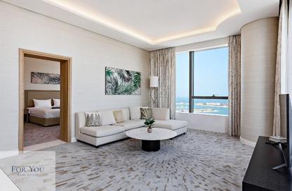 Apartment - 1 - 2 for sale in The Palm Tower - Palm Jumeirah - Dubai