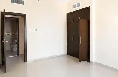 Apartment - 1 Bedroom - 2 Bathrooms for rent in Al Khair Building - Dubai Silicon Oasis - Dubai