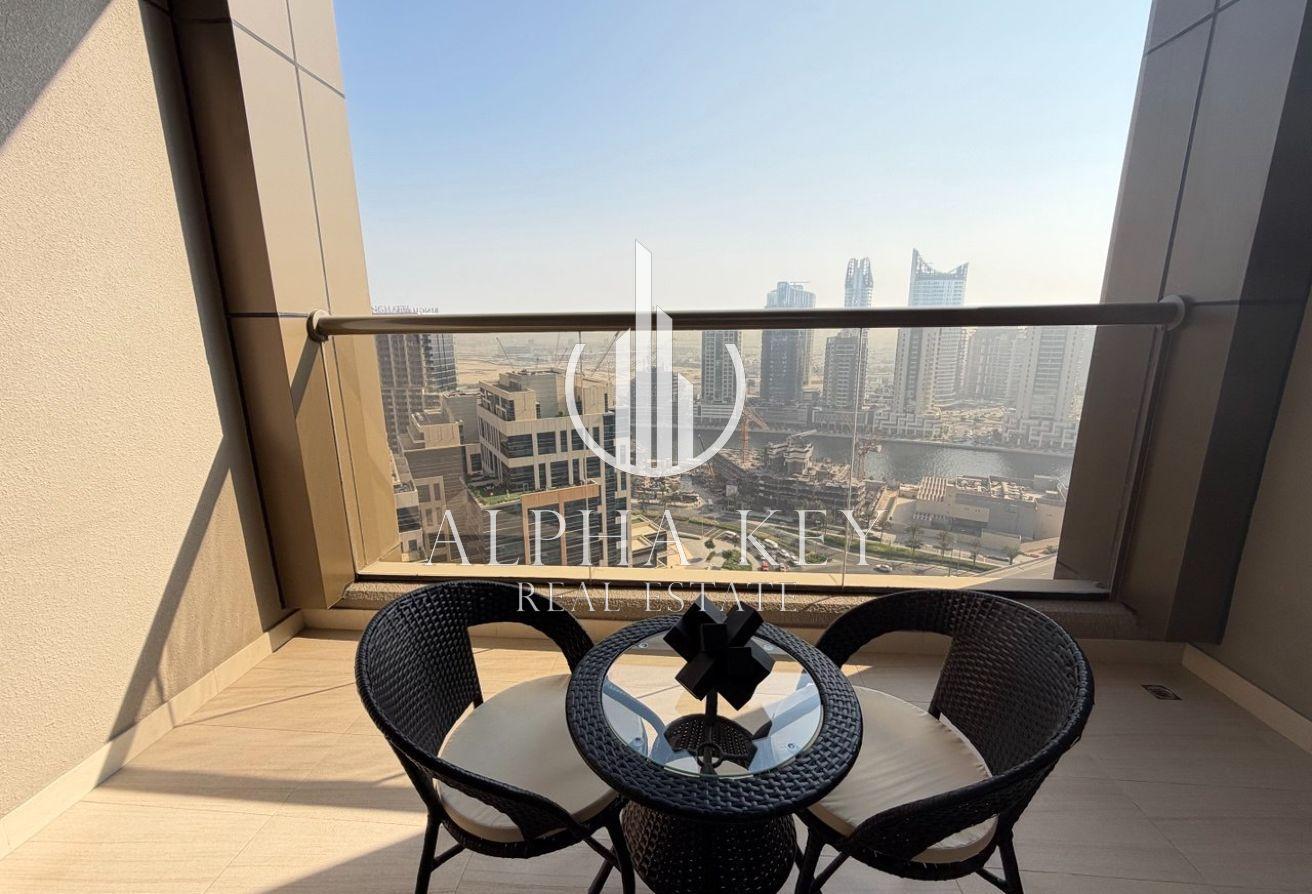 Downtown Views | Vacant | Prime Location photo 10