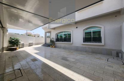 Villa - 6 Bedrooms - 5 Bathrooms for rent in Umm Suqeim 2 Villas - Umm Suqeim 2 - Umm Suqeim - Dubai