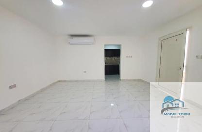 Apartment - Studio - 1 for rent in Khalifa City A Villas - Khalifa City A - Khalifa City - Abu Dhabi
