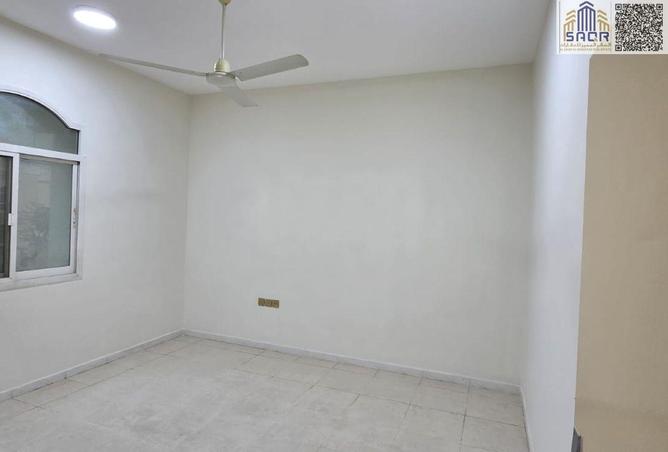 93579589 - Property Image 3