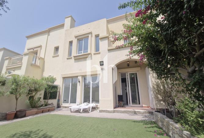 67431618 - Property Main Image