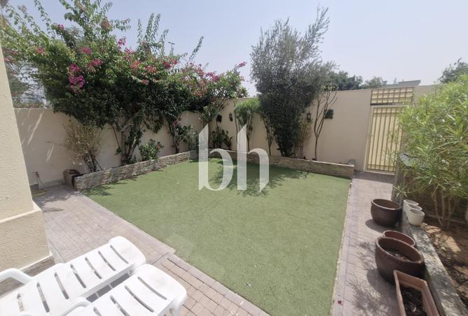 67431618 - Property Image 2