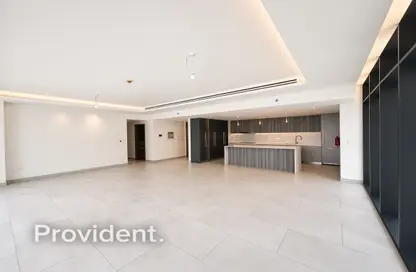 Apartment - 4 Bedrooms - 4 Bathrooms for sale in Laurel - Central Park at City Walk - City Walk - Dubai Apartment - 4 Bedrooms - 4 Bathrooms for sale in Laurel - Central Park at City Walk - City Walk - Dubai