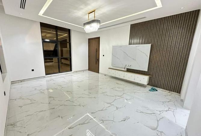 137886098 - Property Image 3