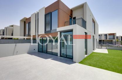 Townhouse - 4 - 5 for sale in Cherrywoods P3 - Cherrywoods - Dubai