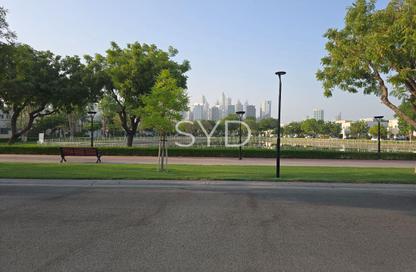 Villa - 4 - 5 for rent in Meadows 4 - Meadows - Dubai