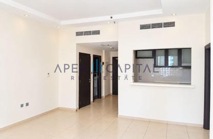 Apartment - 1 - 2 for rent in Skyview Tower - Dubai Marina - Dubai Apartment - 1 - 2 for rent in Skyview Tower - Dubai Marina - Dubai
