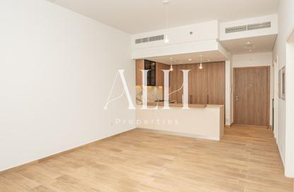 Apartment - 1 Bedroom - 2 Bathrooms for rent in Hamilton House - District 14 - Jumeirah Village Circle - Dubai