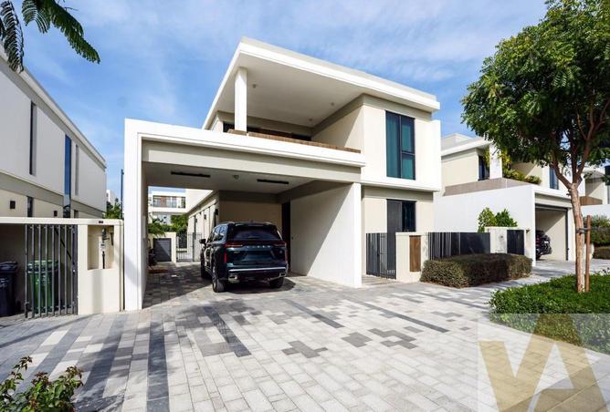 16227001 - Property Image 2