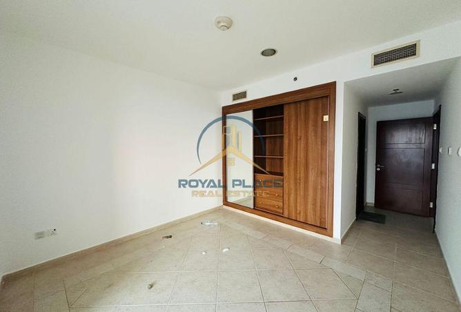 94025620 - Property Image 3