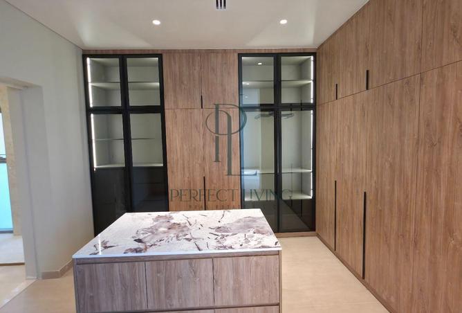107318873 - Property Image 3