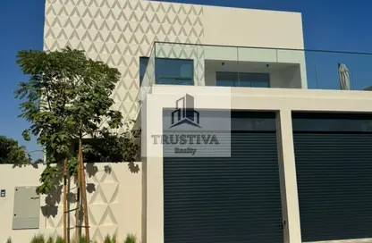 تاون هاوس - 3 غرف نوم - 4 حمامات للبيع في حيان - الشارقة