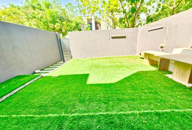 93153395 - Property Main Image