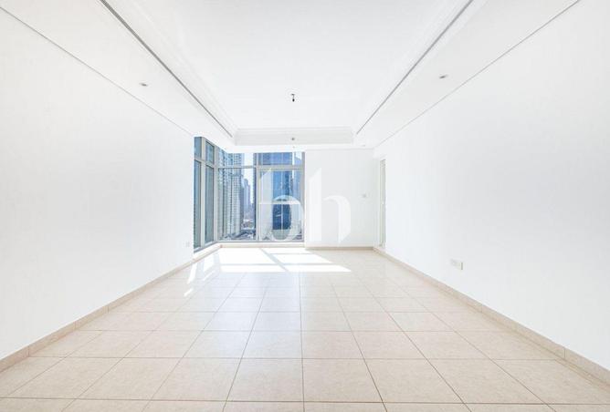 Vacant | 2br Maids | Mid Floor | Lake View