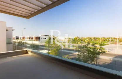 Villa - 4 Bedrooms - 7 Bathrooms for rent in West Yas - Yas Island - Abu Dhabi