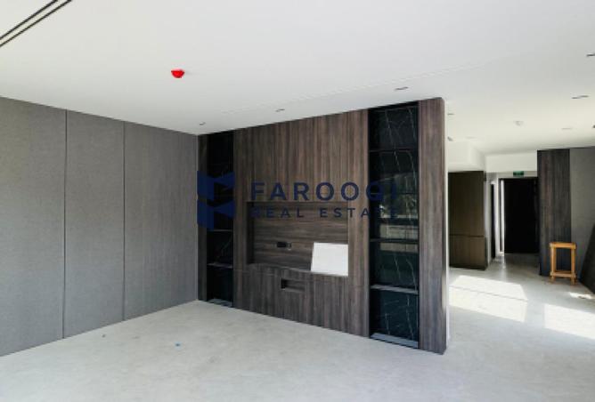 57756965 - Property Image 2