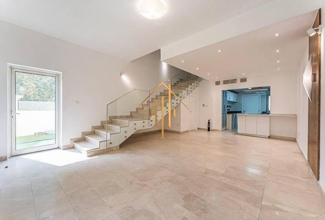 79428420 - Property Main Image