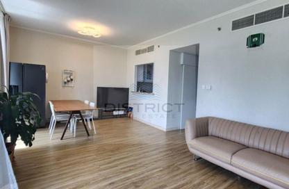 Apartment - 2 Bedrooms - 2 Bathrooms for rent in The Links East Tower - The Links - The Views - Dubai