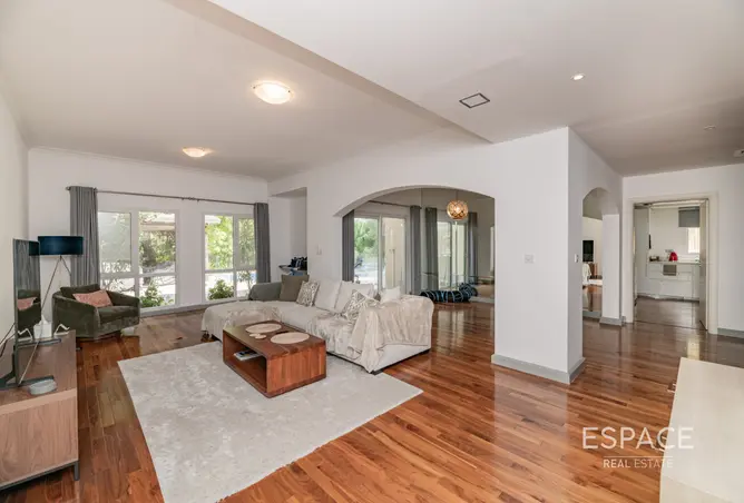 165047630 - Property Image 3